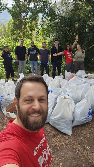 Limpieza ecológica en el manantial Ein Jones (valle del Jordán)